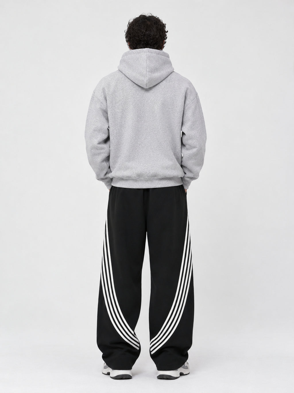 OTHRWS Curved Stripe Sweatpants